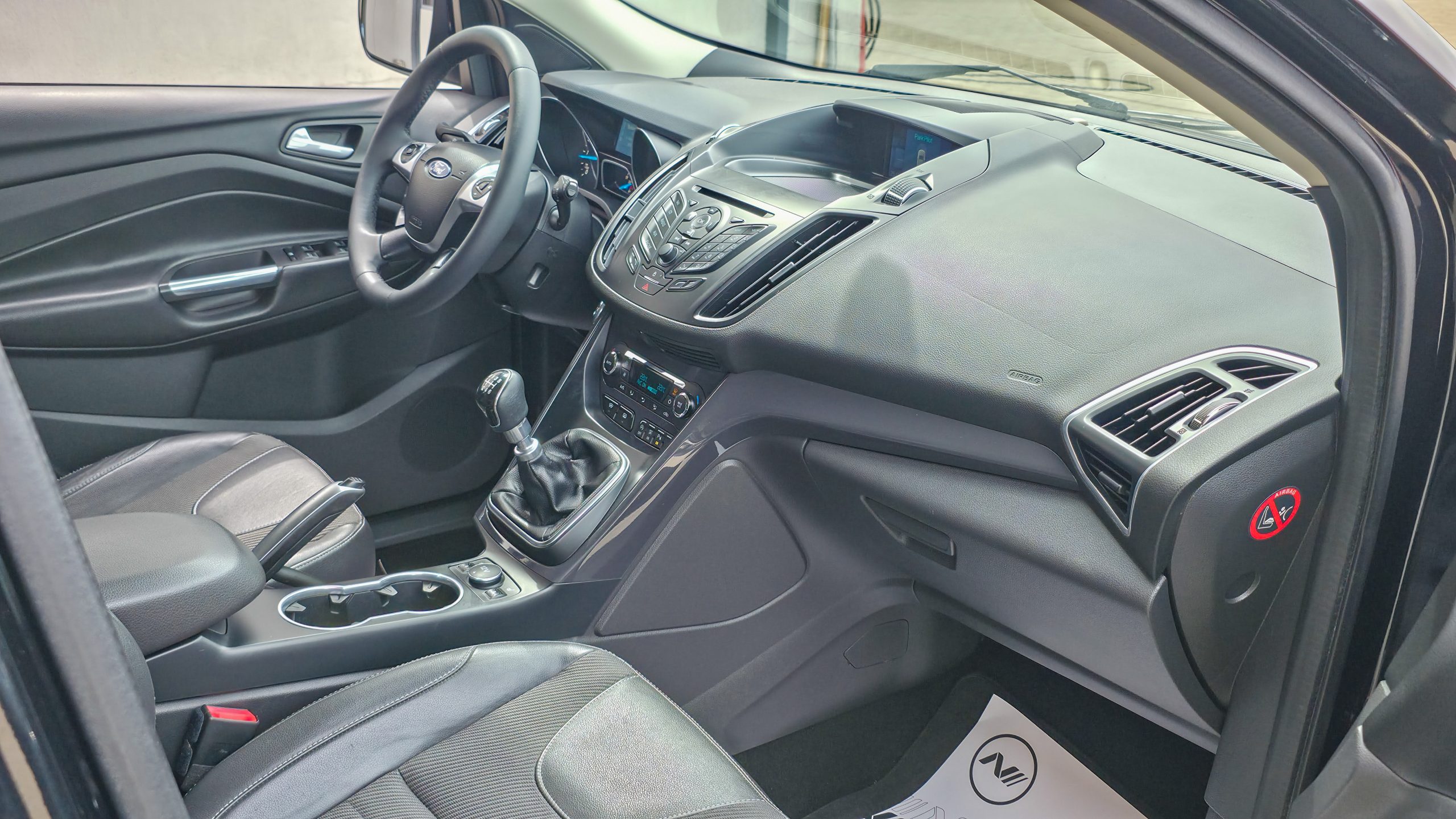 Ford KUGA TITANIUM 4WD
