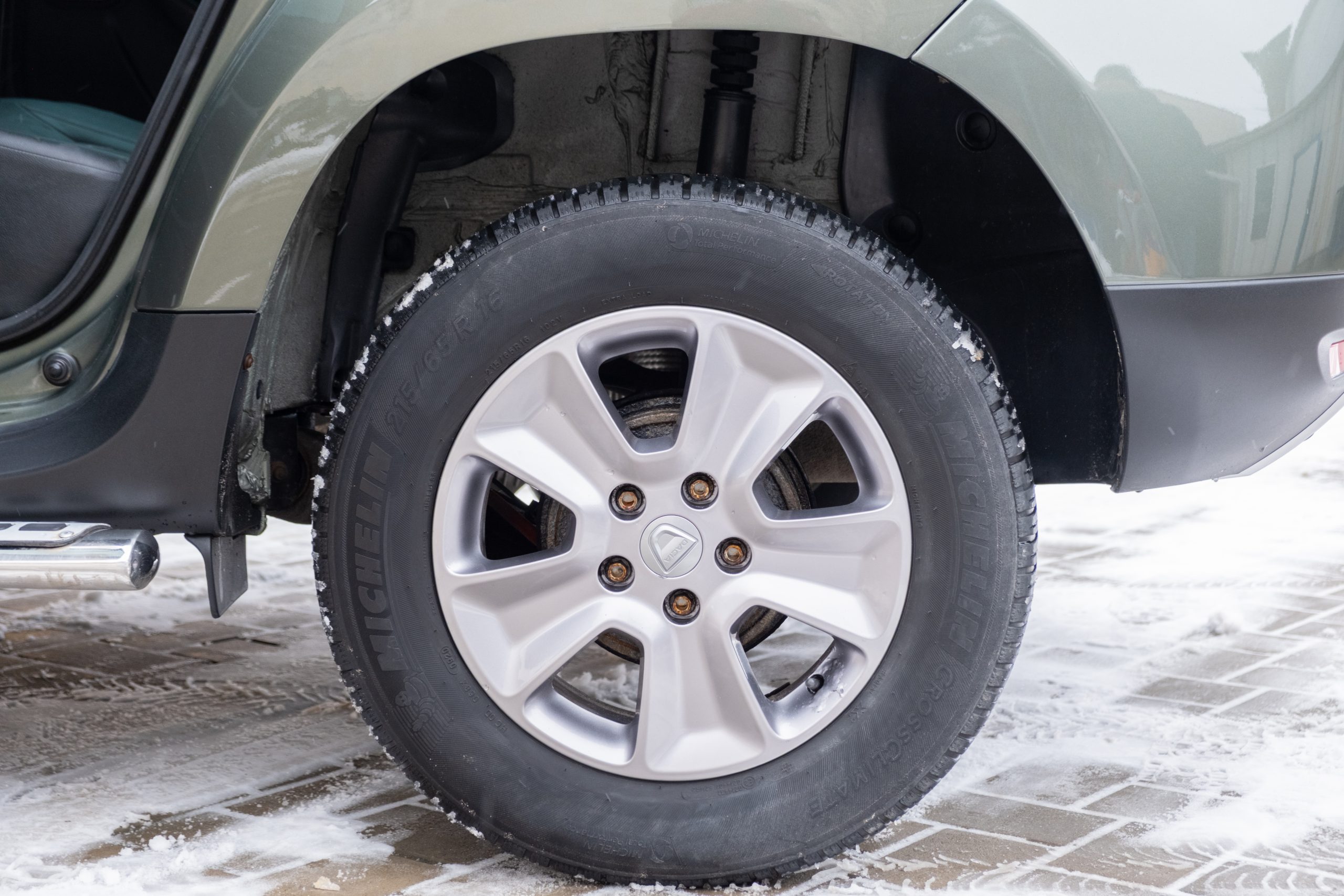 DACIA DUSTER 1.6 16V PRESTIGE 4X2