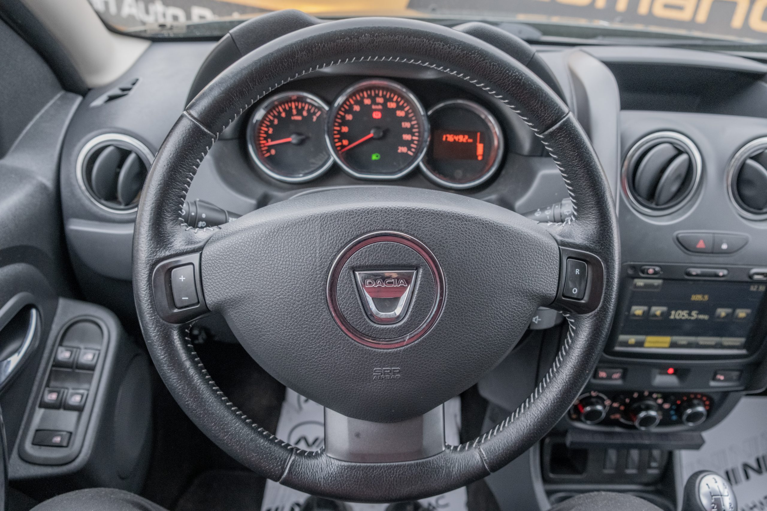 DACIA DUSTER 1.6 16V PRESTIGE 4X2
