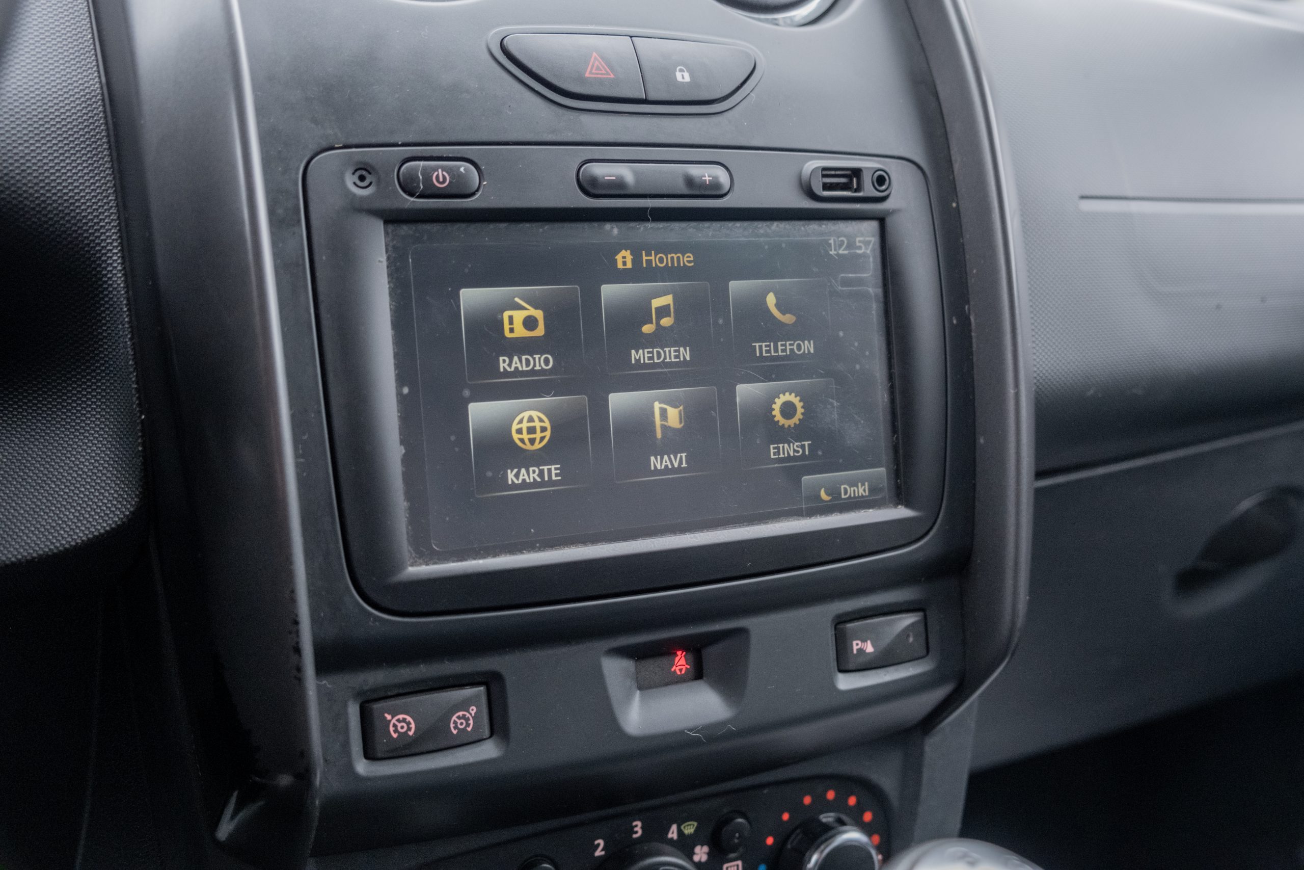 DACIA DUSTER 1.6 16V PRESTIGE 4X2